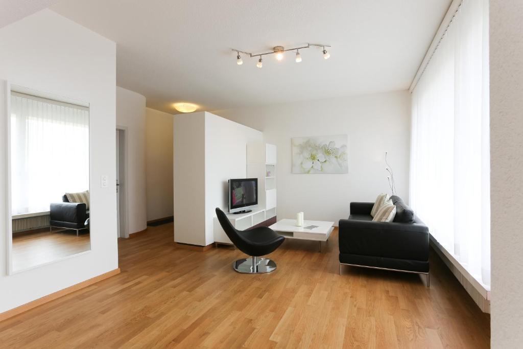 Serviced Apartments Haus 2 Uzwil Ngoại thất bức ảnh